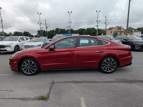 2023 Hyundai SONATA Limited