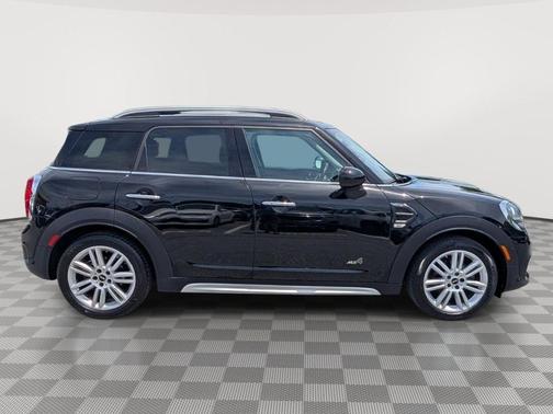 Midnight Black Metallic 2018 MINI Countryman Cooper ALL4