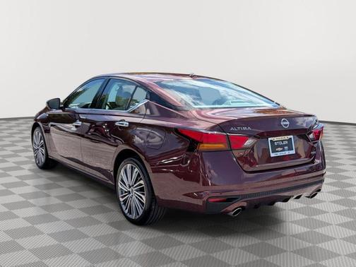 Garnet Pearl Metallic 2025 Nissan Altima SL AWD