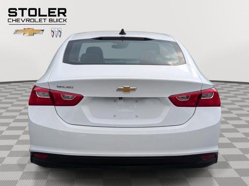 Summit White 2023 Chevrolet Malibu 1LS