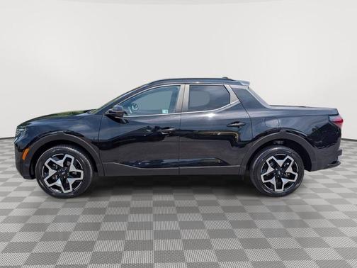 Phantom Black 2024 Hyundai SANTA CRUZ Limited