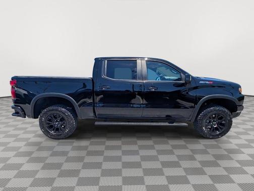 Black 2022 Chevrolet Silverado 1500 ZR2