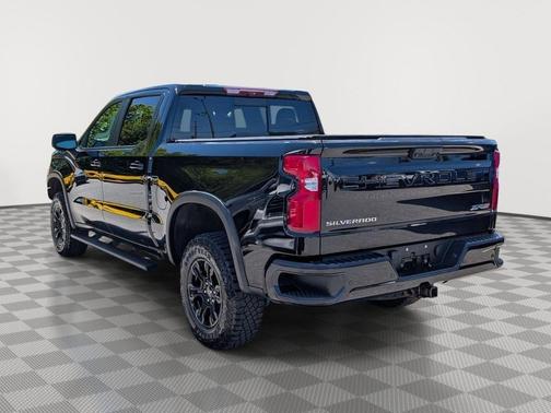 Black 2022 Chevrolet Silverado 1500 ZR2