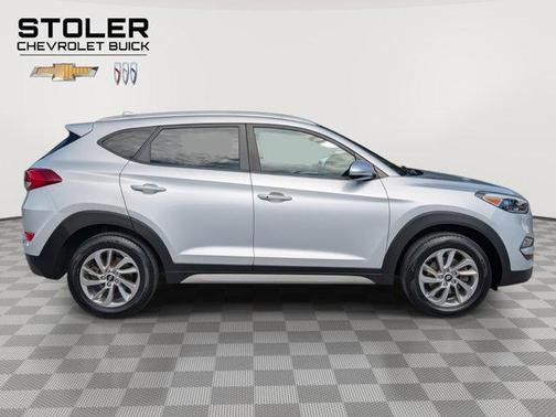 2017 Hyundai TUCSON SE Plus
