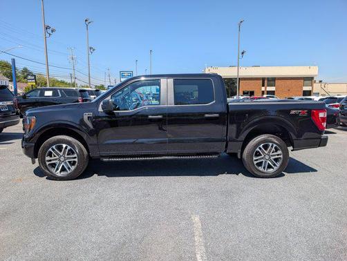 Agate Black Metallic 2023 Ford F-150 XL