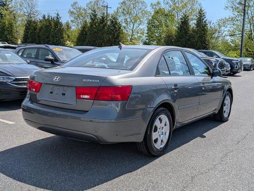 2010 Hyundai SONATA GLS