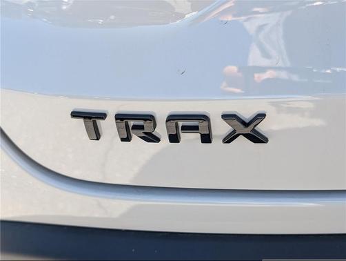 White Sands 2026 Chevrolet Trax FWD 2RS