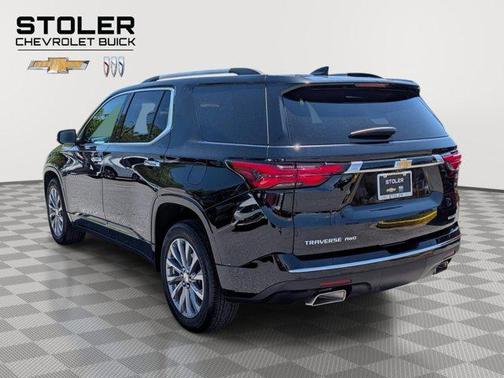 Mosaic Black Metallic 2023 Chevrolet Traverse Premier