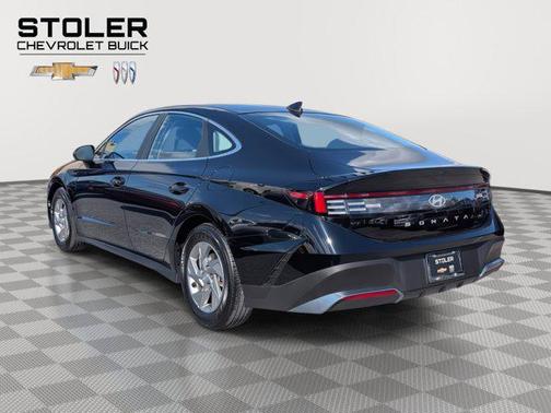 2025 Hyundai SONATA SE