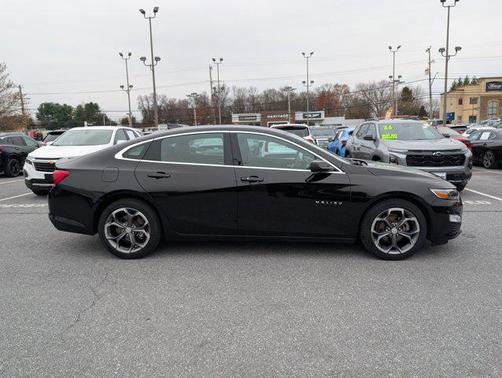 2023 Chevrolet Malibu FWD 1LT