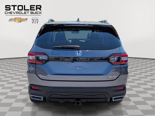 Modern Steel Metallic 2023 Honda Pilot AWD Elite