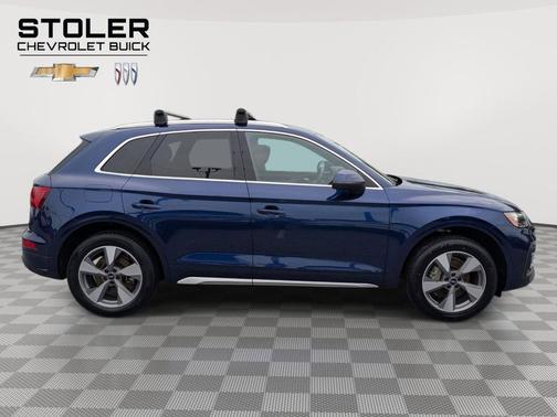 Navarra Blue Metallic 2023 Audi Q5 40 Premium
