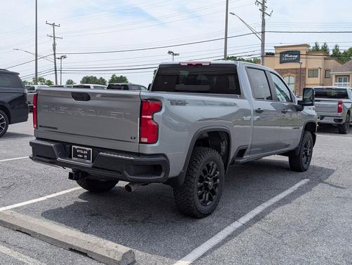Sterling Gray Metallic 2026 Chevrolet Silverado 2500 LT