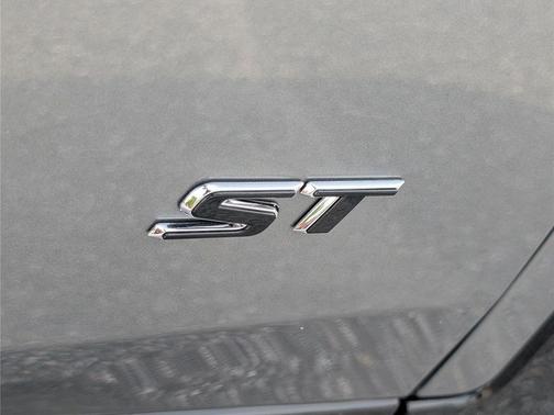 Moonstone Gray Metallic 2026 Buick Envista Sport Touring FWD