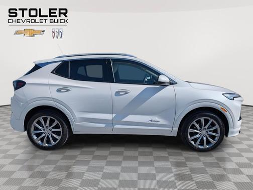 White Frost Tricoat 2024 Buick Encore GX Avenir