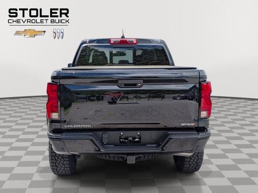 Black 2024 Chevrolet Colorado ZR2
