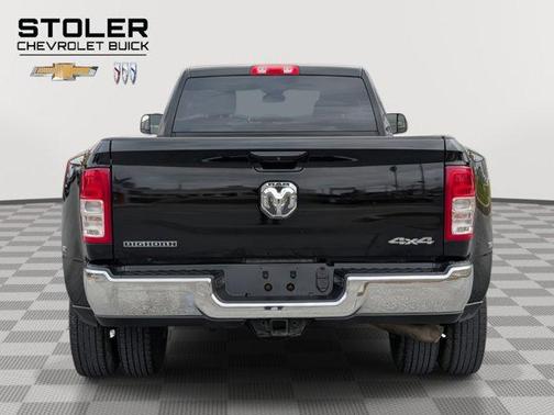 2020 RAM 3500 Big Horn Crew Cab 4x4 8' Box