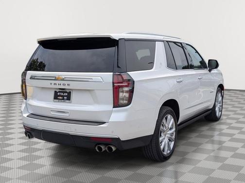 Iridescent Pearl Tricoat 2023 Chevrolet Tahoe 4WD High Country