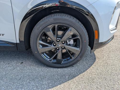 Iridescent White Tricoat 2026 Buick Envision Sport Touring AWD