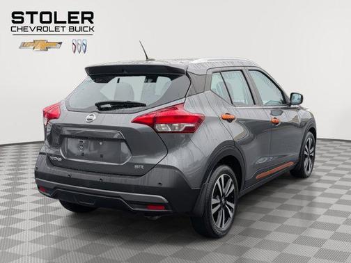 2020 Nissan Kicks SR