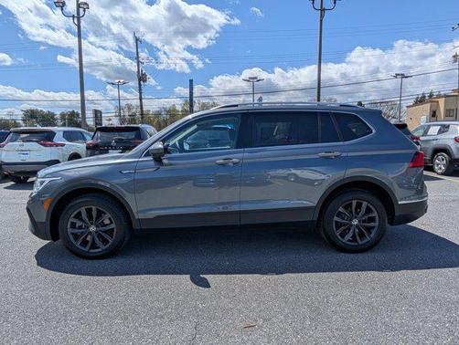 2022 Volkswagen Tiguan 2.0T SE 4MOTION