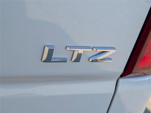 Polar White Tricoat 2026 Chevrolet Silverado 1500 LTZ