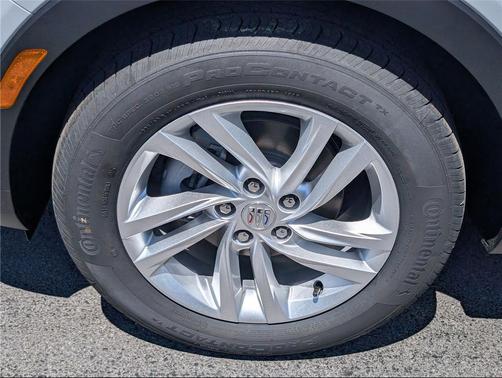 Summit White 2026 Buick Envista Preferred FWD