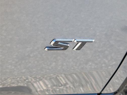 Moonstone Gray Metallic 2026 Buick Envista Sport Touring FWD