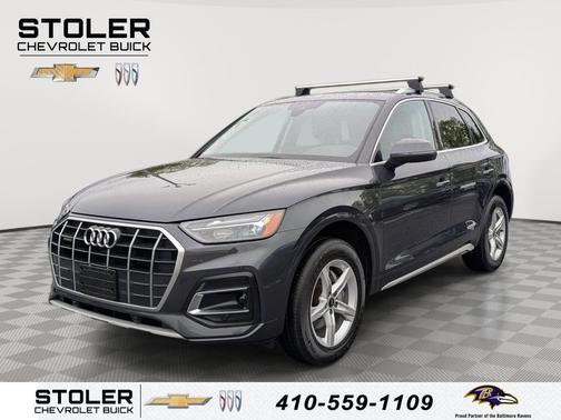 Manhattan Gray Metallic 2023 Audi Q5 40 Premium