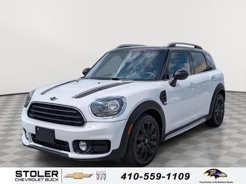 Light White 2018 MINI Countryman Cooper