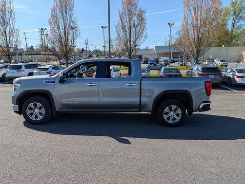 Sterling Metallic 2024 GMC Sierra 1500 SLT