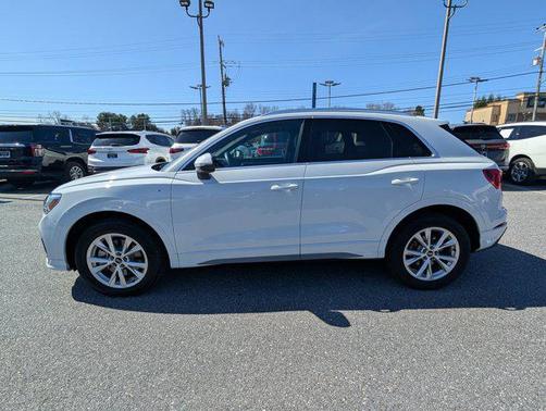 Arkona White 2024 Audi Q3 Premium 45 TFSI S line quattro Tiptronic