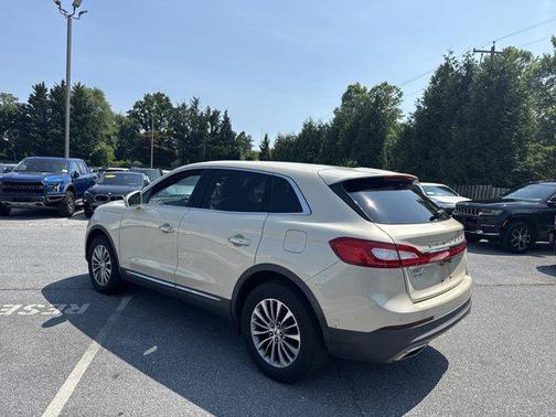 2016 Lincoln MKX Select