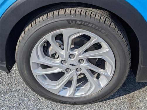 Gbj 2027 Chevrolet Bolt LT