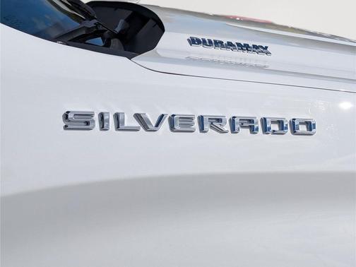 Summit White 2026 Chevrolet Silverado 1500 RST