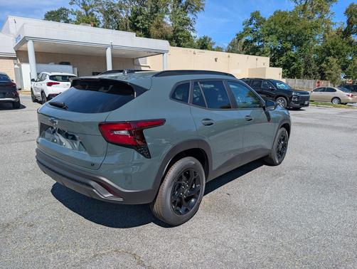 Cypress Gray 2026 Chevrolet Trax LT