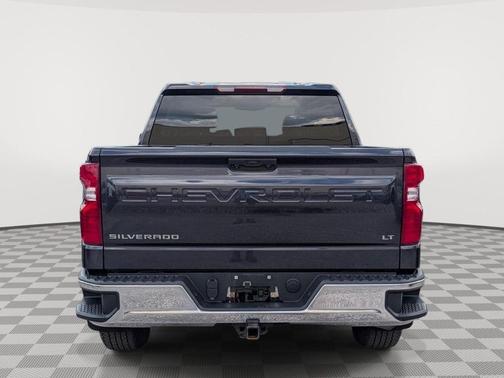 Dark Ash Metallic 2022 Chevrolet Silverado 1500 LT