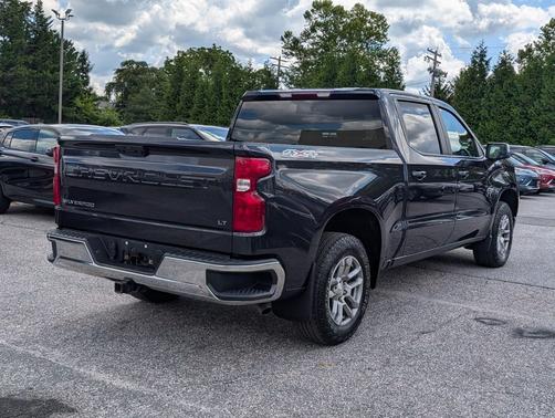 Dark Ash Metallic 2022 Chevrolet Silverado 1500 LT