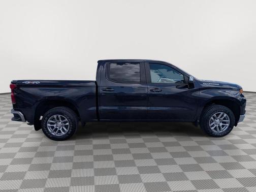 Dark Ash Metallic 2022 Chevrolet Silverado 1500 LT