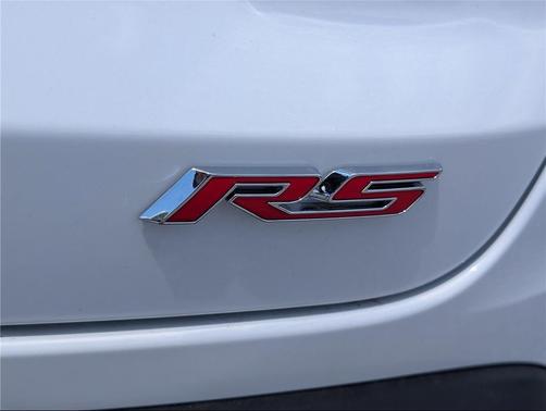 Summit White 2026 Chevrolet Trax FWD 2RS