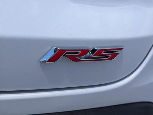 Summit White 2026 Chevrolet Trax FWD 2RS