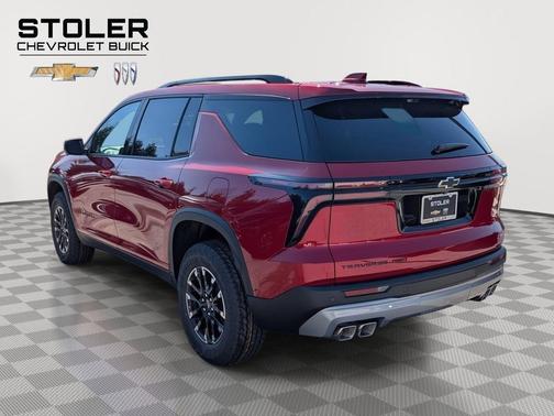Radiant Red Tintcoat 2026 Chevrolet Traverse AWD Z71