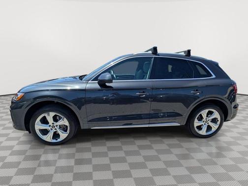 Manhattan Gray Metallic 2021 Audi Q5 45 Premium Plus