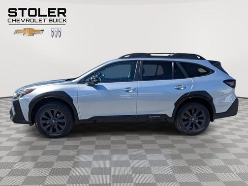 Ice Silver Metallic 2023 Subaru Outback Onyx Edition