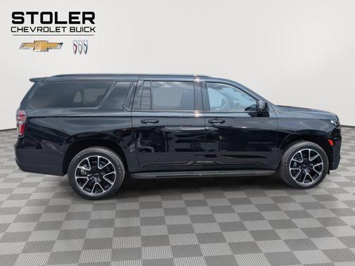 2023 Chevrolet Suburban RST