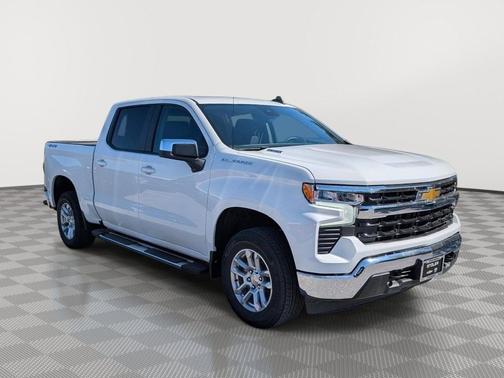 Summit White 2026 Chevrolet Silverado 1500 LT