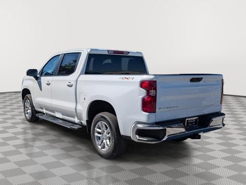 Summit White 2026 Chevrolet Silverado 1500 LT