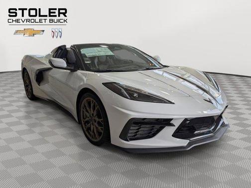 Arctic White 2026 Chevrolet Corvette Stingray w/3LT
