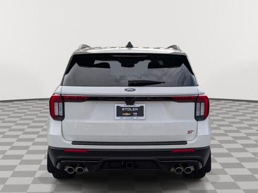 Star White Metallic Tri-Coat 2025 Ford Explorer ST