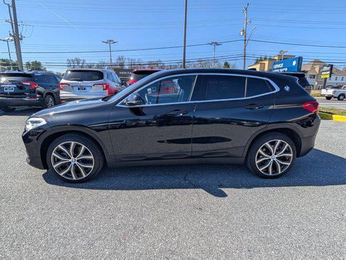 Black Sapphire Metallic 2018 BMW X2 xDrive28i